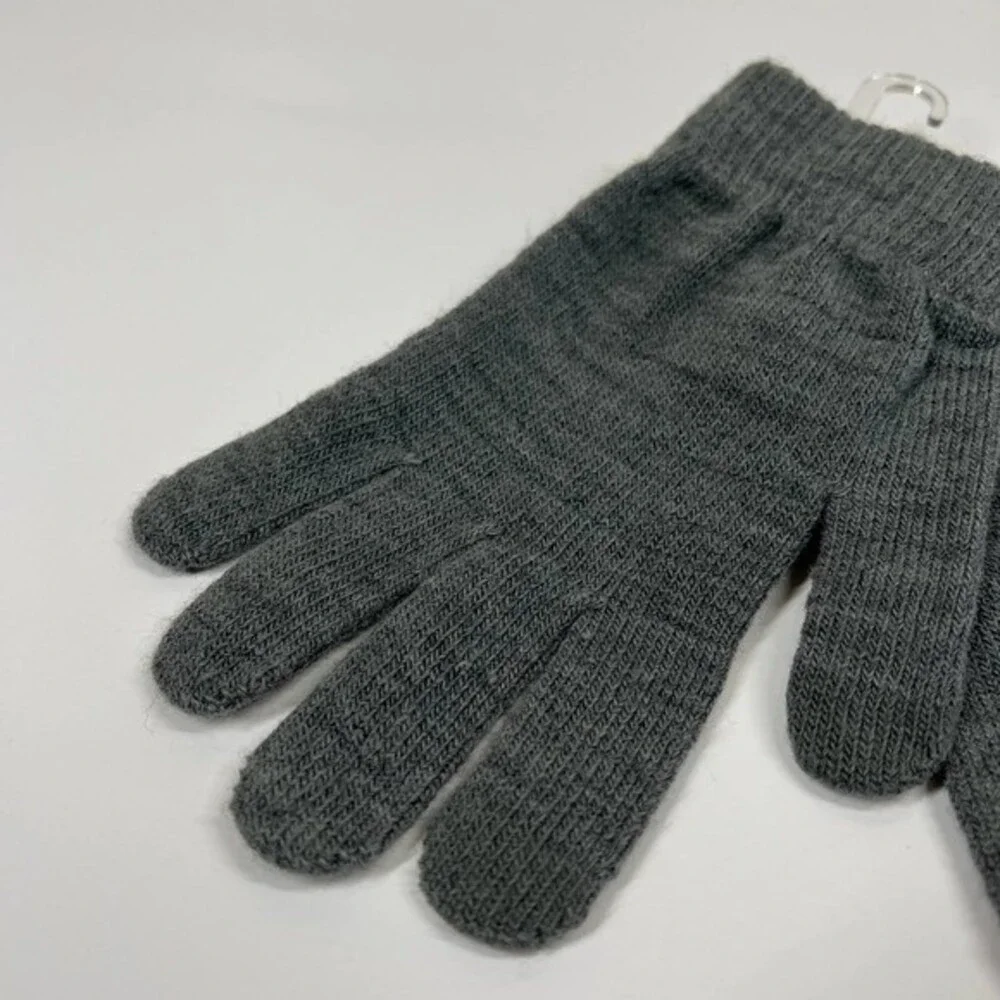 Wild Fable Gray Winter knit Gloves Touchscreen Compatible one size